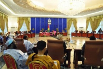 Guerre au Mali: Plénière à  Ouagadougou en vue de parapher un nouveau compromis pour Kidal